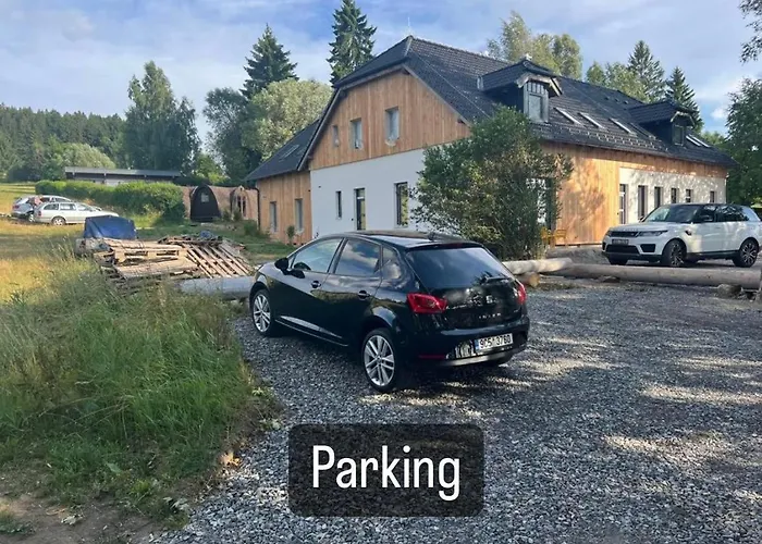 Hobiti Chatka Lipno